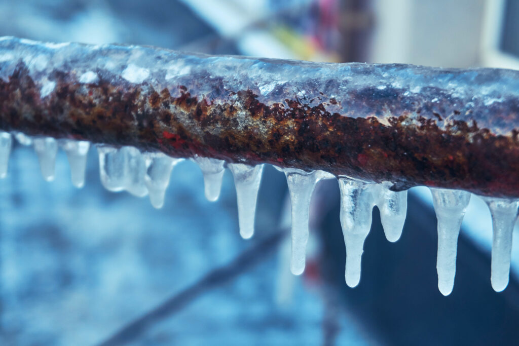 Pipes covered in ice or frost is a clear indication that the pipe is frozen