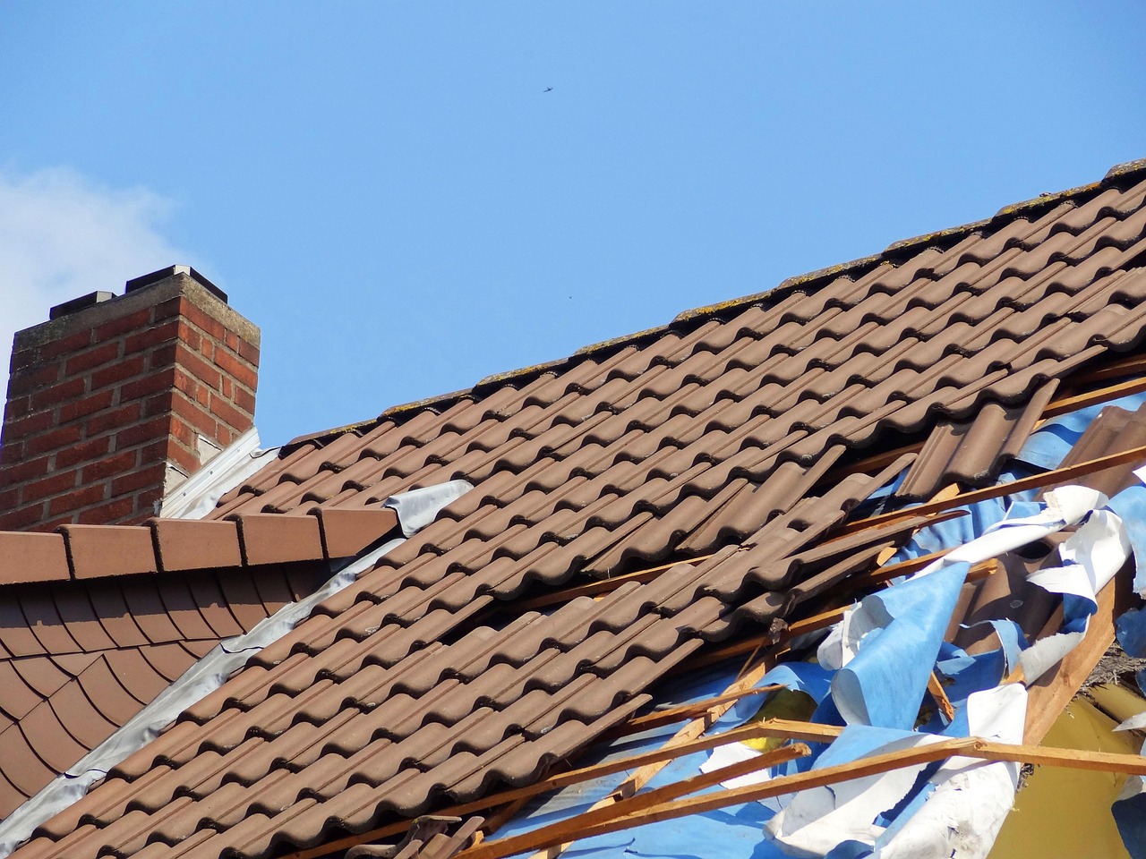 Roofing Insurance Claims for Storm Damage: A Step-by-Step Guide 1 roofing insurance claims for storm damage